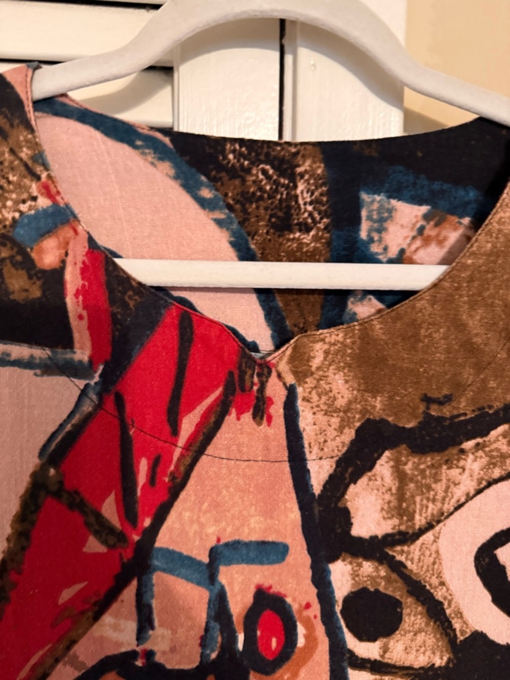 Abstract Picasso Inspired Short Sleeve Tunic Dress - Picture 4 of 4